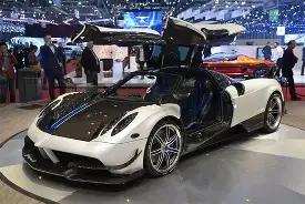 激战早场,三连冠佳绩,闪耀,亚博体育,亚博体育官网,亚博体育app,亚博体育下载